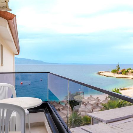 Vila Era Beach Sarandë Buitenkant foto
