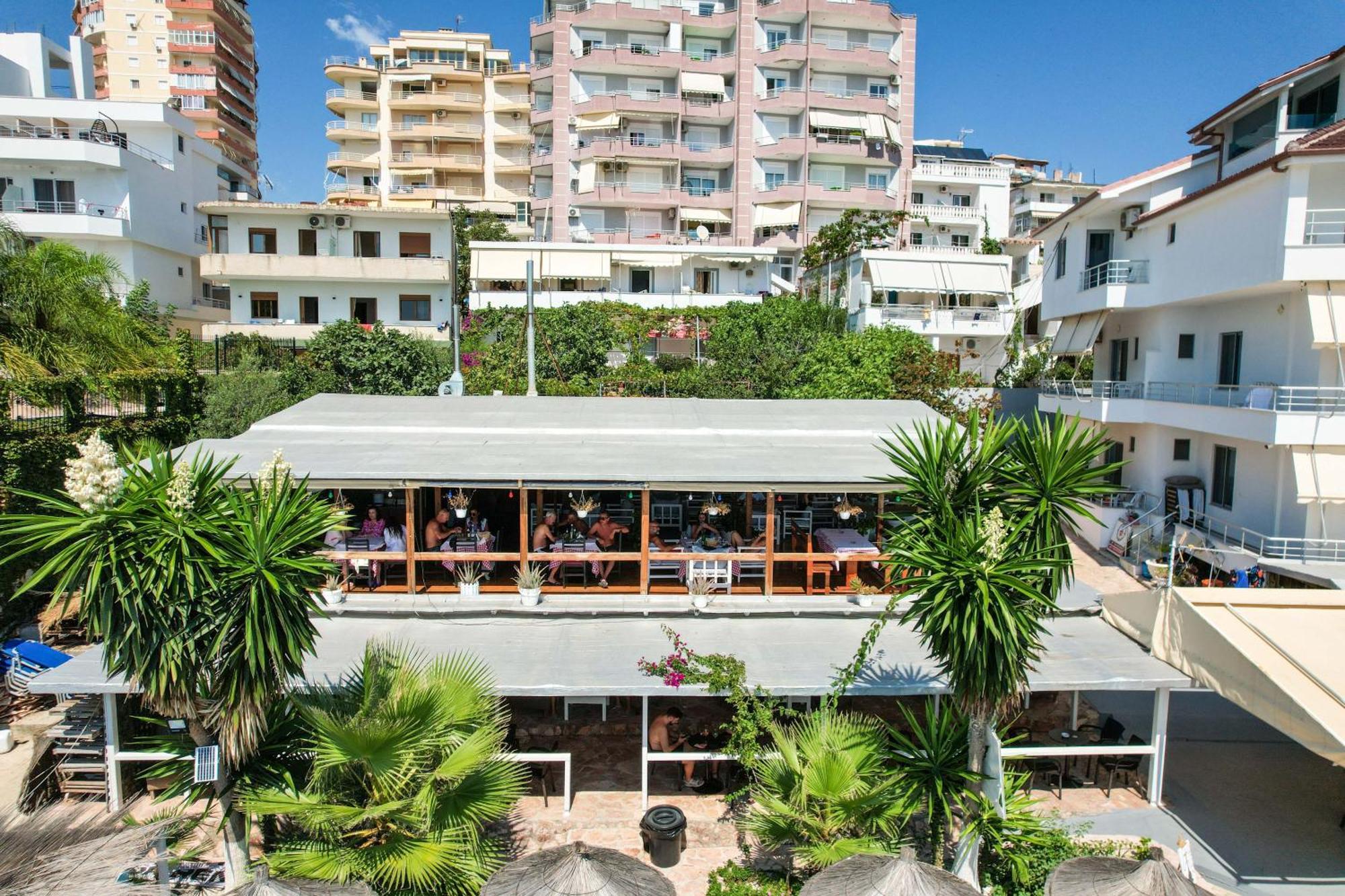 Vila Era Beach Sarandë Buitenkant foto