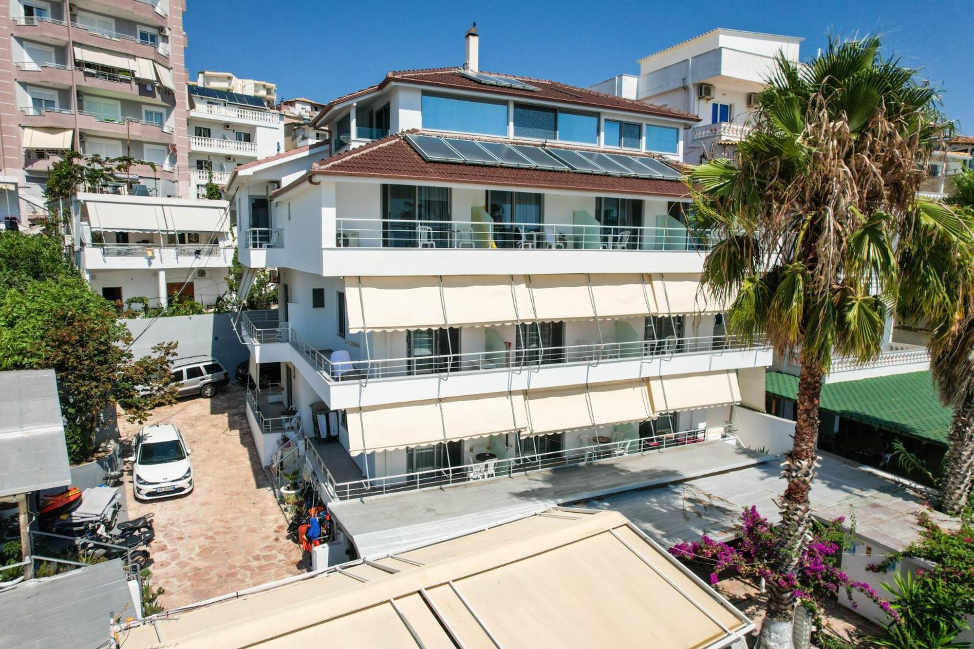 Vila Era Beach Sarandë Buitenkant foto